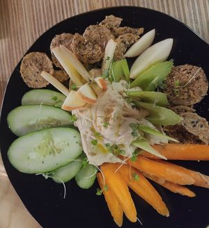 Hummus at Cafe Nutrients in Naples