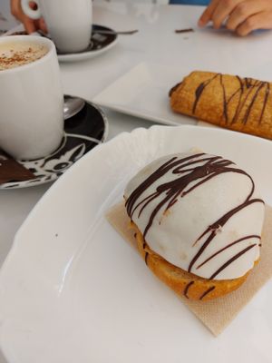 Vegan bun at Vegan Bombon in Alicante