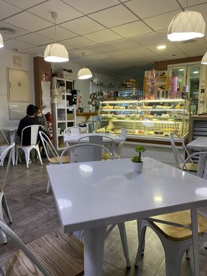 Counter   at Vegan Bombon in Alicante