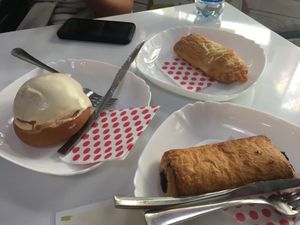  at Vegan Bombon in Alicante