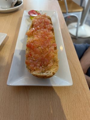 Tomato toast   at Vegan Bombon in Alicante
