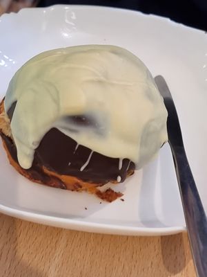  at Vegan Bombon in Alicante