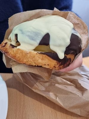  at Vegan Bombon in Alicante