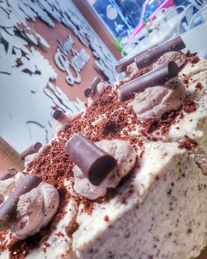 Vegan oreo cake gluten  free at Vegan Bombon in Alicante