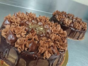 Sacher vegan and gluten  Free at Vegan Bombon in Alicante