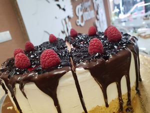 Chocolat Cheeskake   vegan and glutenfre at Vegan Bombon in Alicante