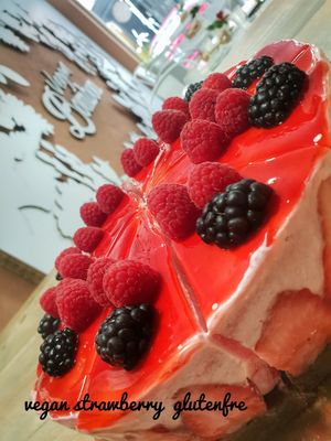 Vegan strawberry  glutenfre at Vegan Bombon in Alicante