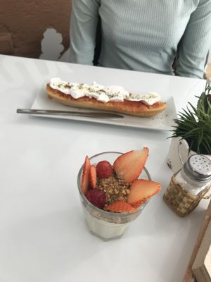 breakfast  at Vegan Bombon in Alicante