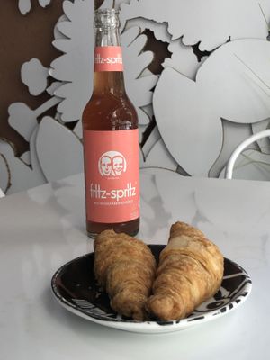 Vegan croissant and fritz-spritz  at Vegan Bombon in Alicante