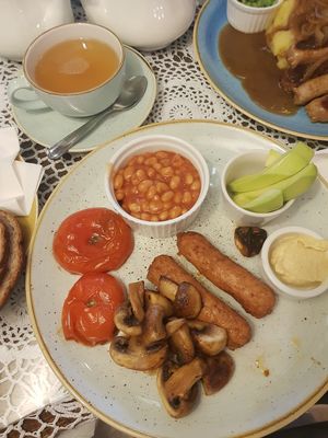 Vegan Breakfast and Good Luck Green Tea at The Remedy Tea Shop in Southend-on-sea