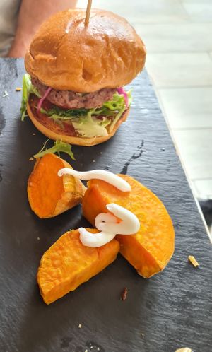 Vegan burger at Amelie Green in Gran Canaria