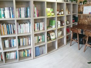 not much for sale anymore at Sun - 카페 in Seoul