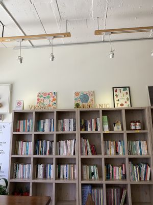   at Sun - 카페 in Seoul