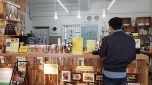 Cafe SUN counter. at Sun - 카페 in Seoul