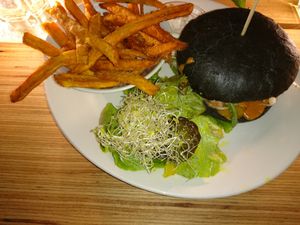 Spicy black burger at Mana - Schöneberg in Berlin