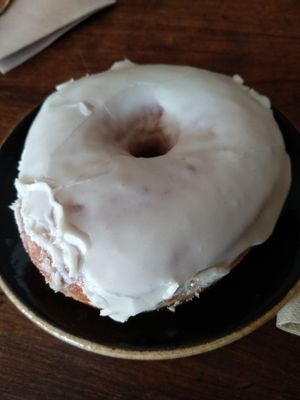 Halo at Bite Me Cafe in Madrid