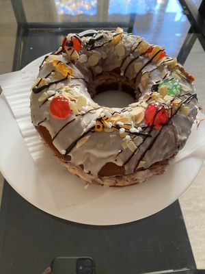Roscón de reyes (trufa)  at Bite Me Cafe in Madrid