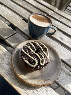 Nuevos mini donuts  at Bite Me Cafe in Madrid