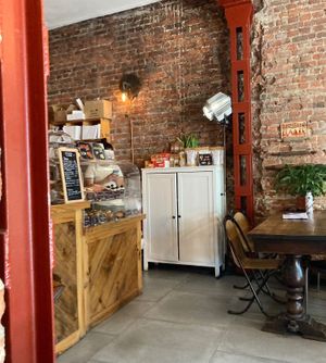  at Bite Me Cafe in Madrid