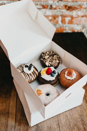 Our tasting packs, with special prices *only* on our website at Bite Me Cafe in Madrid