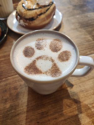 Chai latte at Bite Me Cafe in Madrid