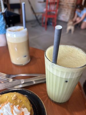   at Bite Me Cafe in Madrid