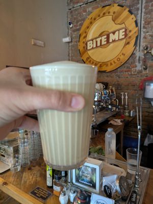 Pistachio milk at Bite Me Cafe in Madrid
