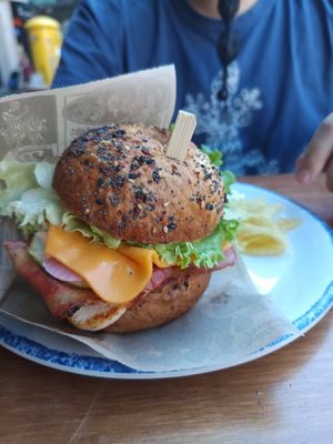 Breakfast at Bite Me Cafe in Madrid