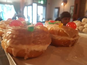 Haloscones at Bite Me Cafe in Madrid