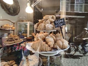 Vegan croissants at De Laatste Kruimel - Langebrugsteeg in Amsterdam
