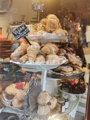 Vegan croissant at De Laatste Kruimel - Langebrugsteeg in Amsterdam
