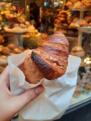 Vegan croissant (€2) at De Laatste Kruimel - Langebrugsteeg in Amsterdam