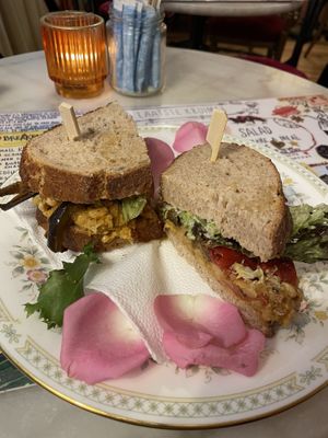   at De Laatste Kruimel - Langebrugsteeg in Amsterdam