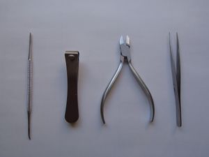 clean tools at Line Spa and Polish in Vancouver