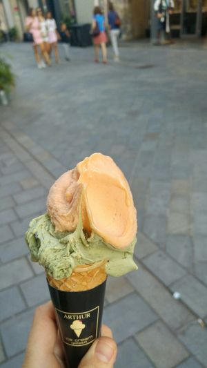 Pistaciova a kaktusova peckaaa at Arthur Ice Cream in Bratislava