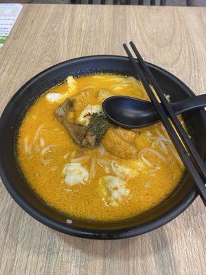 Laksa at Greendot 绿一点 - Northpoint in North Singapore
