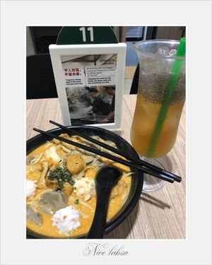 Famous  at Greendot 绿一点 - Northpoint in North Singapore