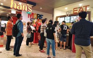 Nothing brings people together like grEAT food. at grEAT in Central Singapore