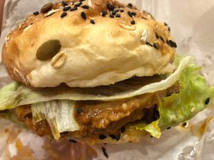 Grilled king trumpet mushroom burger at grEAT in Central Singapore