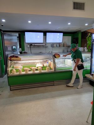 Inside at Garden Fresh Cafe in Palm Beach