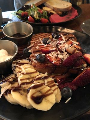 Vegan French toast and Beetroot Hummus & Halloumi toast at 108 Paradise Cafe - Maybe closed in North Sydney