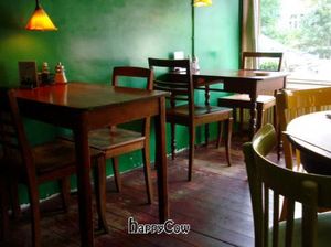  at De Wankele Tafel in The Hague