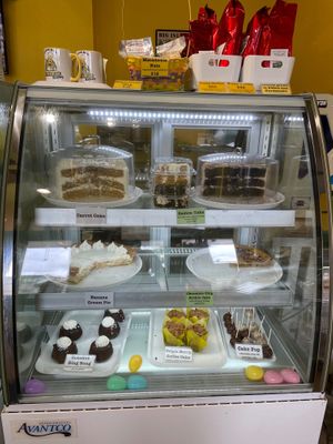  at Bananarama Bakery in Pahoa