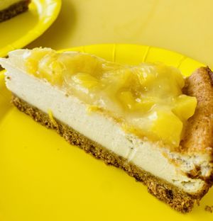 Pineapple🍍 Cheesecake   at Bananarama Bakery in Pahoa