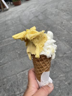   at La Bottega del Gelato in Pisa