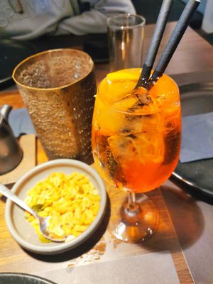 Peanuts and aperol at Wokshop in Rungsted