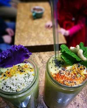 Smoothie delight by VanFruct at VanFruct Campineanu in Bucharest