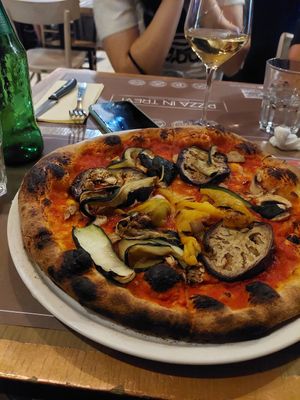  at Pizza in Trevi in Rome