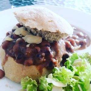 Disfruta de nuestros menus veganos,elaborado por veganos para veganos!!!!!! at Natural Gourmet Punto Saludable in Medellin