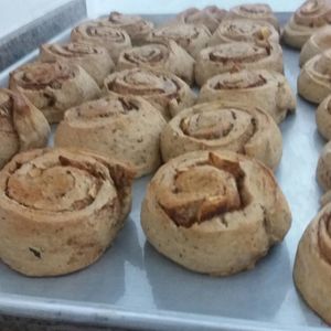 Rollos de canela veganos libres de azúcar !!!!! at Natural Gourmet Punto Saludable in Medellin